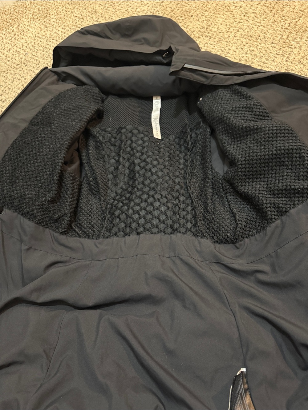 Lululemon Sleet Street Jacket Size 2 - Picture 6 of 9